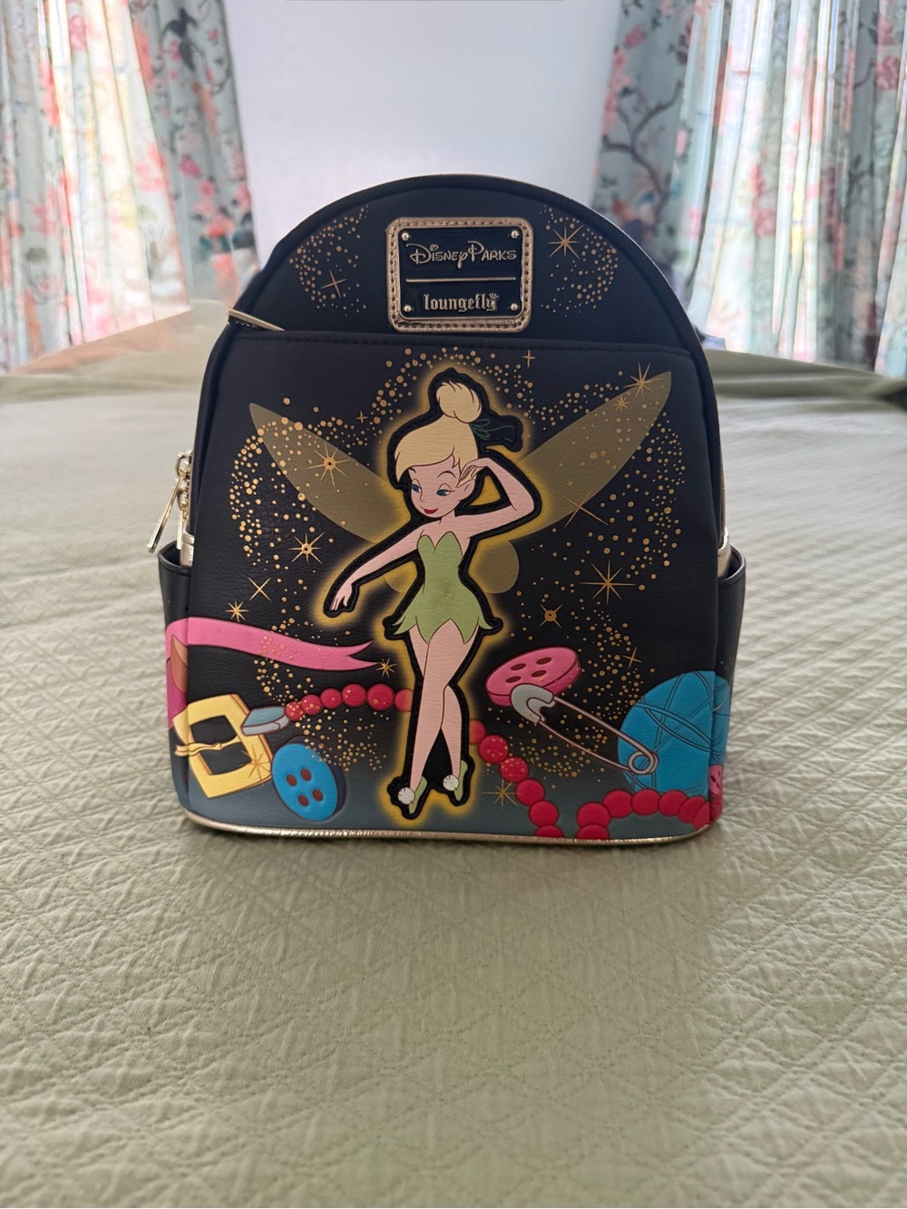 NWT Disney Parks Loungefly Tinker Bell Backpack. HTF. Light up & Glow in dark.